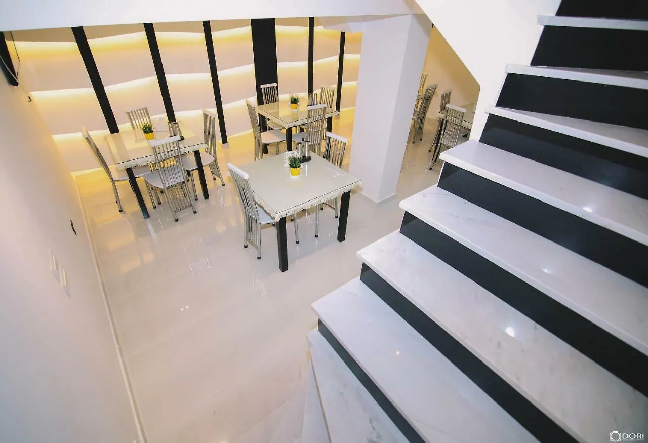 Hotel Relax Korce